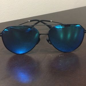 DIFF Sunglasses - matte black/blue mirror lens NWT